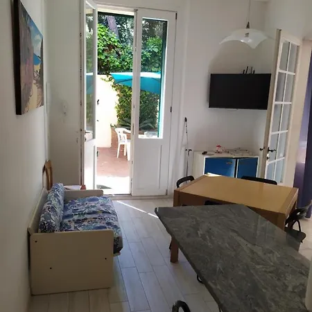 Nonna Mimma Apartment Castiglioncello